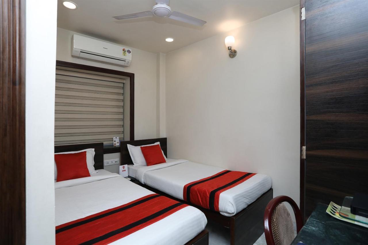 Capital O 8318 Beeu Guest House Liluāh Exterior foto